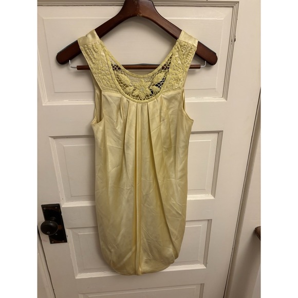 BCBG maxazria Yellow Silk Floral Sleeveless Dress Lined‎ Beaded Bubble Hem XS - Picture 1 of 9